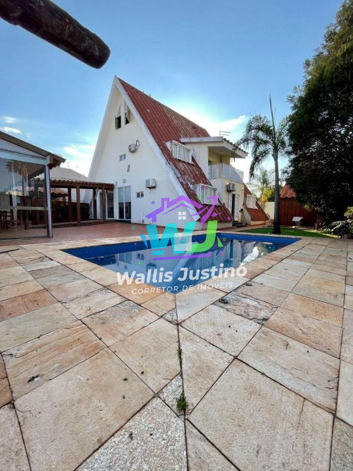 Casa com 6 Quartos no Parque dos Buritis em Rio Verde GO para Aluguel