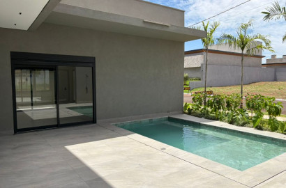 Casa de Alto Padrão à Venda no Condomínio Vale das Araras em Rio Verde – 3 Suítes, Piscina Aquecida e Terreno de Esquina