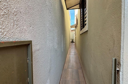 Casa à Venda na Vila Olinda em Rio Verde-GO | 3 Quartos, 210m² Construídos, Próxima ao Centro