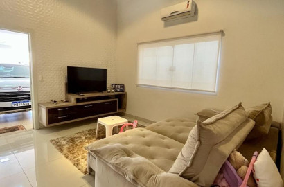 Sobrado Alto Padrão à Venda no Interlagos | 4 Quartos | Piscina Aquecida | Energia Solar | 360m²