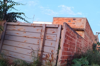 Casa para Terminar à Venda no Jardim Floresta em Rio Verde GO | Oportunidade para Investidor