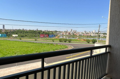 Apartamento para Alugar no Interlagos em Rio Verde GO | 2 Quartos, Suíte e Vista para o Lago