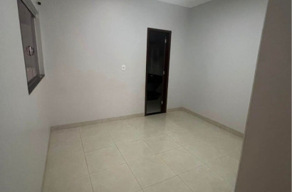 Casa a Venda com 3 Quartos Suíte no Gameleira 2 em Rio Verde - GO