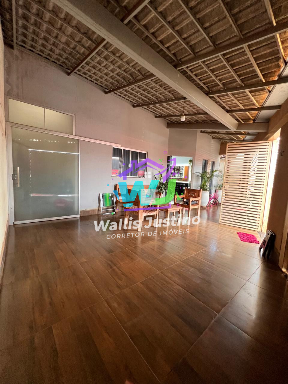 Casa à Venda no Bairro Arco-Íris em Rio Verde – 3 Quartos, Jacuzzi e Área Gourmet
